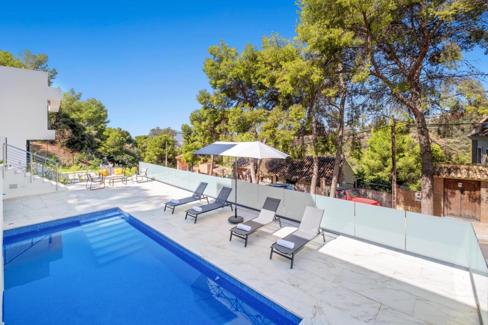 Villas Pinares De San Anton - Sea, City, Mountain, Views Málaga Exterior foto