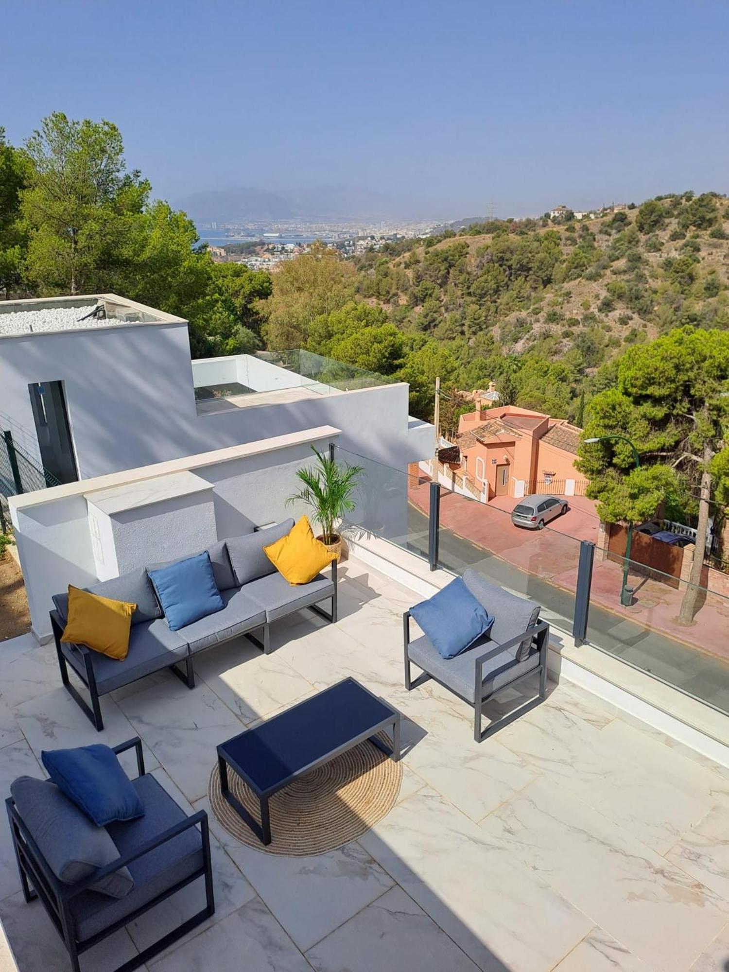 Villas Pinares De San Anton - Sea, City, Mountain, Views Málaga Exterior foto
